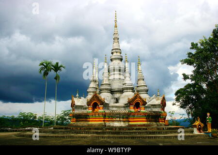 View of the Manfeilong White Pagoda in Jinghong, Xishuangbanna, southwest Chinas Yunnan province, 21 October 2008. Stock Photo