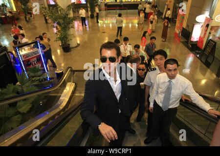 British actor Clive Owen arrives for the screening for his film, Duplicity Meet, during the 12th Shanghai International Film Festival, in Shanghai, Ch Stock Photo