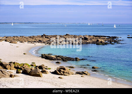 Beach of Beg Meil, a French peninsula, surrounded to the east by the bay of La Forêt and to the south by the Atlantic Ocean Stock Photo