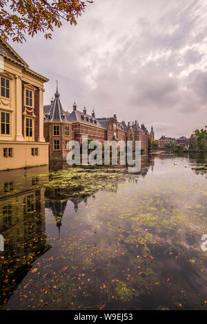 Hofvijver and Binnenhof in Den Haag, Netherlands Stock Photo