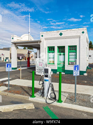 Washington, Palouse Region, Rosalia, historic Texaco gas station, electric vehicle charging station Stock Photo