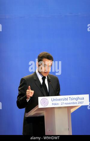 French President Nicolas Sarkozy delivers speech to students at Tsinghua University in Beijing, November 27, 2007.    French President Nicolas Sarkozy Stock Photo