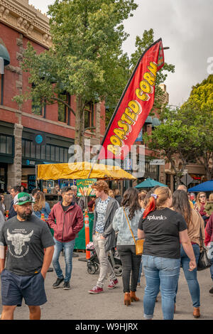 Thursday night Farmers Market, San Luis Obispo, Higuera Street Stock Photo