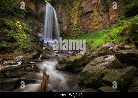 Waterfall and rocks at Melincourt Stock Photo