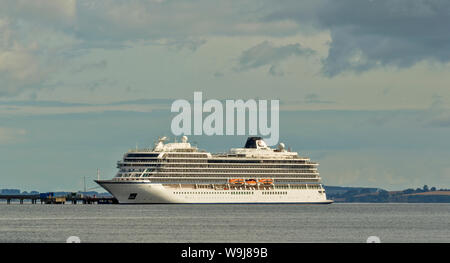 CROMARTY FIRTH SCOTLAND VIKING SEA CRUISE LINER LYING OFF INVERGORDON IN SUMMER Stock Photo