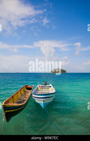 Kuanidup Grande, Comarca de Kuna Yala, San Blas Islands, Panama, Central America Stock Photo