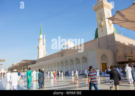 MADINAH, SAUDI ARABIA - AUGUST 2019 : Muslim pilgrims visiting the beautiful Nabawi Mosque destination, the Prophet mosque which has great architectur Stock Photo