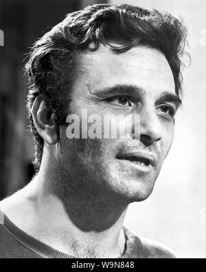 Peter Falk, on-set of the Film, 'Husbands', Columbia Pictures, 1970 Stock Photo