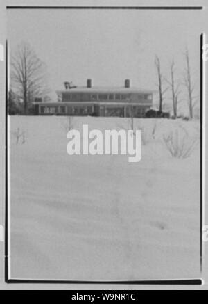 Bernard Tomson, residence at 1 Shore Dr., Kings Point, Great Neck, Long ...