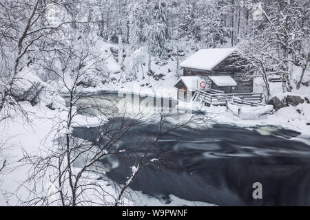 Myllykoski rapids and the old water mill in Oulanka National Park, Finland Stock Photo