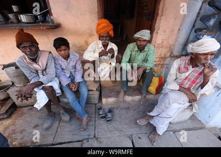 Hindu pilgrim with turban in Ujjain, India. Ujjain hosts the world-famous Hindu pilgrimage Kumbh Mela. Stock Photo