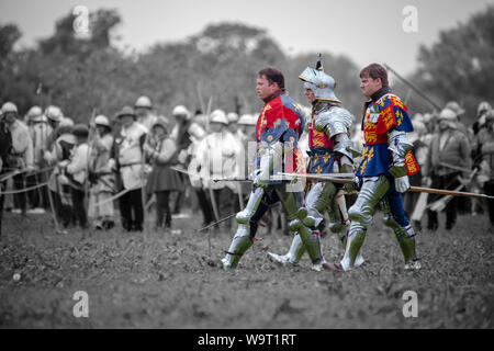 Knights medieval Gauntlets at the Tewkesbury medieval festival 2010 ...