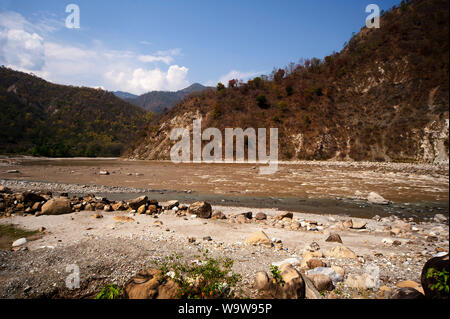 Confluence of Sarda and Ladhya rivers near Chuka and Thak villages, location made famous by Jim Corbett in his book Maneaters of Kumaon, India Stock Photo