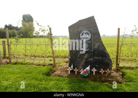 09/10/2017, Langemark-Poelkapelle, Belgium, Welsh Memorial Flanders fields Memorial WW1, The red dragon, built on a dolmen, stands in the middle of an Stock Photo