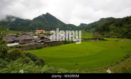 Traditional Vietnamese village with rice fields in the countryside of Sapa area in Vietnam, Asia Stock Photo