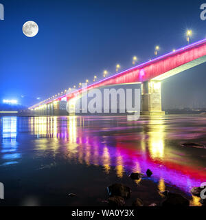 Chongqing metro Yangtze river bridge Stock Photo