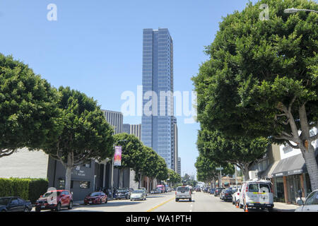 Century City, California, USA 16th April 1994 Actress Jami Gertz and ...