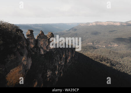 Stunning mountain views from the Three Sisters Lookout, in the Blue Mountains NSW. Stock Photo