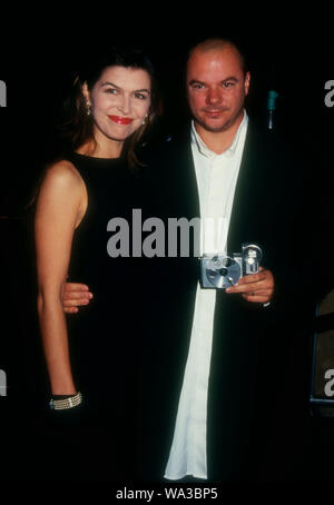 Century City, California, USA 1st November 1994 Actress Finola Hughes and husband Russell Young attend TriStar Pictures' 'Mary Shelley's Frankenstein' Premiere on November 1, 1994 at Cineplex Odeon Century Plaza Cinemas in Century City, California, USA. Photo by Barry King/Alamy Stock Photo Stock Photo