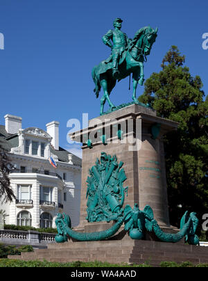 Bronze equestrian statue of Major General George Brinton McClellan located in the triangular traffic island formed by the intersection of Connecticut Ave., Columbia Road, and California St., NW, Washington, D.C Stock Photo