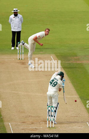 London, UK. 17th Aug, 2019. Stuart Broad of England bowling at Steve Smith of Australia during the 2nd Specsavers Ashes Test Match, at Lords Cricket Ground, London, England. Credit: ESPA/Alamy Live News Stock Photo