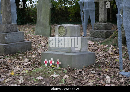 fight; historic; man; white; british; armed; weapon; attack; helmet; conflict; combat; trenches; great; world war; front; infantry; old; soldiers; hat Stock Photo