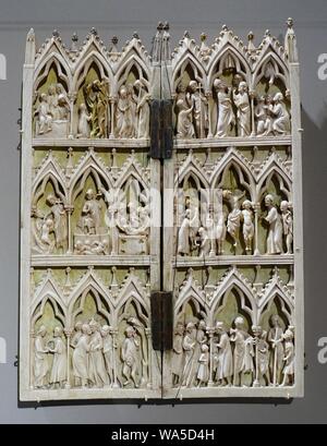 Diptych with Scenes from the Passion of Christ., c. 1250, ivory - Stock Photo