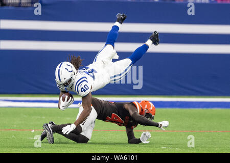 Cleveland Browns wide receiver Damon Sheehy-Guiseppi attempts to catch a  pass against cornerback Lenzy Pipkins at the team's NFL football training  facility in Berea, Ohio, Tuesday, June 4, 2019. (AP Photo/Ron Schwane