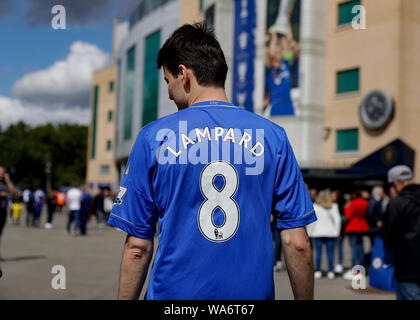 Football Jersey: Original Sports Football Fan Jersery Online