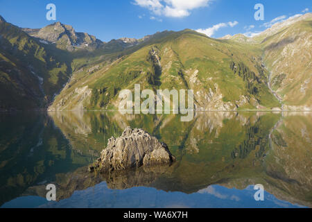 'the Kel' lake in Alatay National Park, Toktogul, Kyrgyzstan Stock Photo