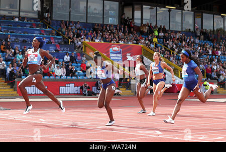 Bahamas Shaunae Miller-Uibo (left) wins the Women's 200m Final ahead of Great Britain's Dina Asher-Smith during the Muller Grand Prix Birmingham at The Alexander Stadium, Birmingham. Stock Photo