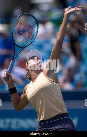August 18, 2019, Mason, Ohio, USA: Madison Keys (USA) serves during the Women's Final of the Western and Southern Open at the Lindner Family Tennis Center, Mason, Oh. (Credit Image: © Scott Stuart/ZUMA Wire) Stock Photo