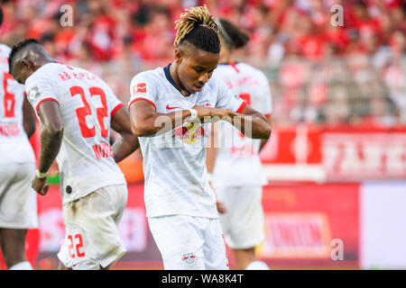 (190819) -- BERLIN, Aug. 19, 2019 (Xinhua) -- Christopher Nkunku (C) of Leipzig celebrates his scoring during a German Bundesliga match between 1.FC Union Berlin and RB Leipzig in Berlin, capital of Germany, on Aug. 18, 2019. Leipzig won 4-0. (Photo by Kevin Voigt/Xinhua) Stock Photo
