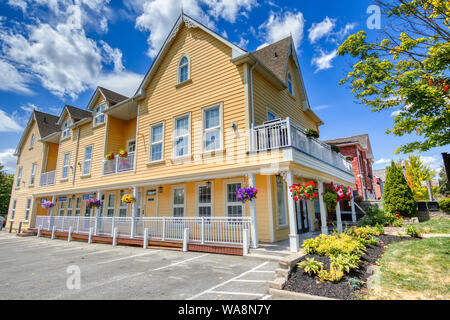 Kleinburg, Ontario, Canada-9 June, 2019: Scenic Kleinburg village, an unincorporated entity in the city of Vaughan, Ontario, Canada. Stock Photo