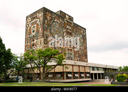The Central Library (Biblioteca Central) on the campus of UNAM (the National Autonomous University of Mexico). Mexico City, Mexico, Jun 2019 Stock Photo