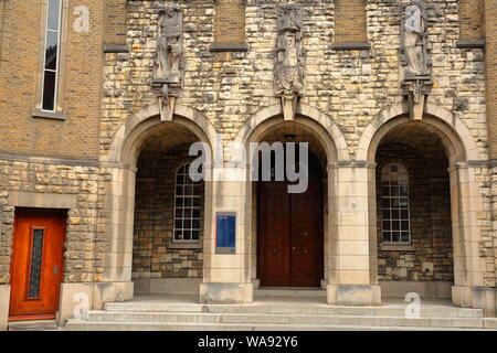 university of maastricht phd law