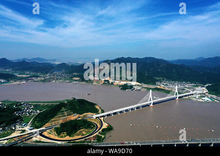 Aerial view of Fuchimen Bridge, which finishes its main tower coating and will come into service in September, Zhoushan city, east China’s Zhejiang pr Stock Photo