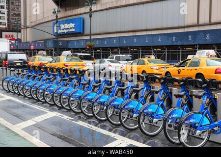 NEW YORK, USA - JULY 1, 2013: Citibike bicycle sharing station in New York. With 330 stations and 6,000 bicycles it is one of top 10 bike sharing syst Stock Photo