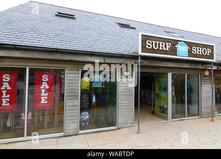 Anns cottage surf shop hi res stock photography and images Alamy