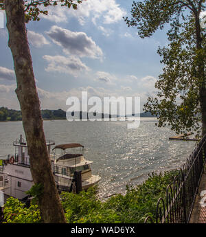 Boats on the Ohio River, Marietta, Ohio Stock Photo