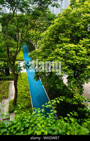 --FILE--The Qiaoxiang Road in Futian and Nanshan districts, which is Shenzhen's first 'smart road,' opens to public in Shenzhen city, south China's Gu Stock Photo