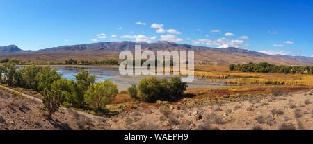 Pahranagat Lake located in the Pahranagat National Wildlife Refuge, Nevada Stock Photo