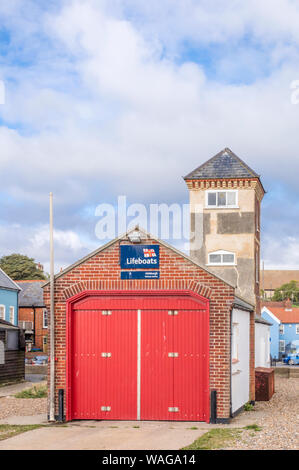 The old RNLI Lifeboat Station at the seaside town of Aldeburgh on the East Suffolk coast, England, UK Stock Photo