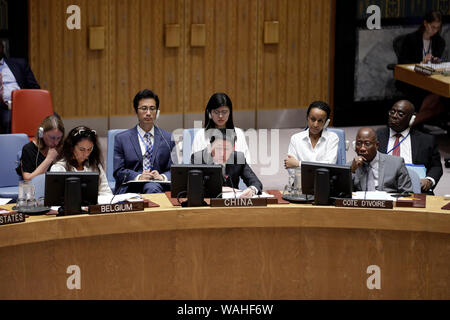 United Nations, UN headquarters in New York. 20th Aug, 2019. Wu Haitao (C, front), Chinese Deputy Permanent Representative to the United Nations, addresses a Security Council meeting on the situation in Yemen, at the UN headquarters in New York, on Aug. 20, 2019. Wu Haitao on Tuesday called for reason and restraint amid infighting around the Yemeni port city of Aden. Credit: Li Muzi/Xinhua/Alamy Live News Stock Photo