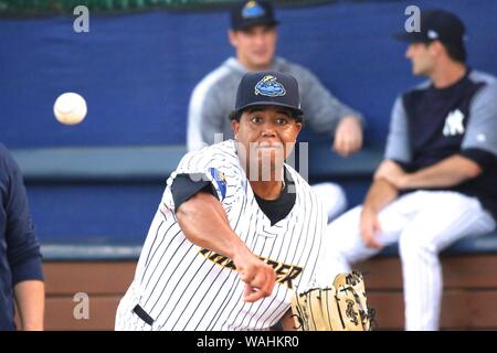 Trenton, New Jersey, USA. 20th Aug, 2019. RONY GARCIA, a starting pitcher for the Trenton Thunder, warms up in the bullpen before the game vs. the New Hampshire Fisher Cats at ARM & HAMMER Park. Credit: Staton Rabin/ZUMA Wire/Alamy Live News Stock Photo