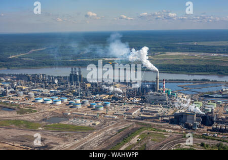 Suncor Oil Sands operation northeast of Fort McMurray, Alberta Canada. Stock Photo