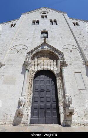 Bari, Italy - 15 July 2019: The Basilica San Nicola Stock Photo