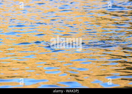 Graphic reflections on river surface, Lower Deschutes River, Central Oregon, USA Stock Photo