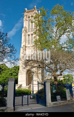 Saint-Jacques Tower which contains a statue to Blaise Pascal in the archway at its base. Paris, France Stock Photo