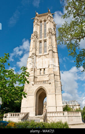 Saint-Jacques Tower which contains a statue to Blaise Pascal in the archway at its base. Paris, France Stock Photo